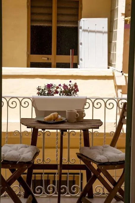 The Olive 3 - Traditional Maltese Accommodation Birgu Holiday home